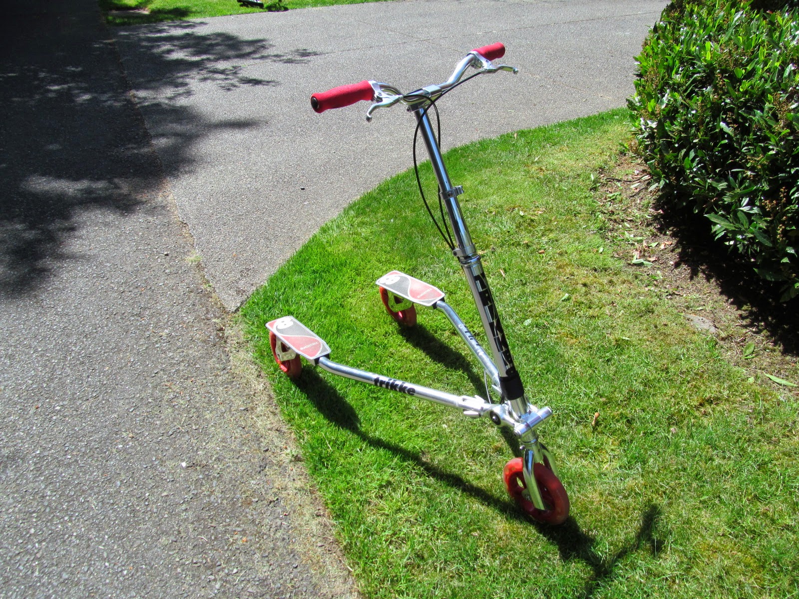 六花スキー Trikke 売りに出してみました。